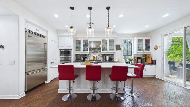 24139 Crescent Court, Valencia, CA 91355