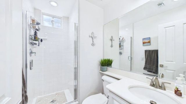 24139 Crescent Court, Valencia, CA 91355