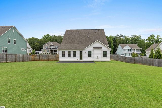 218 Deerview Trail, Simpsonville, SC 29680