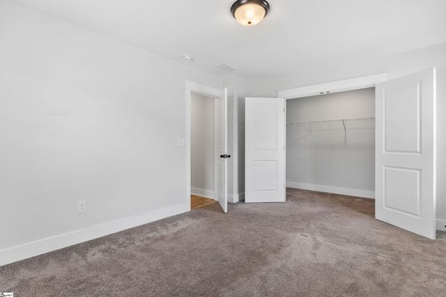 218 Deerview Trail, Simpsonville, SC 29680