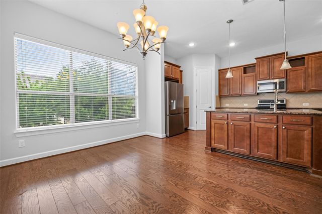 2811 Clay Street, Houston, TX 77003