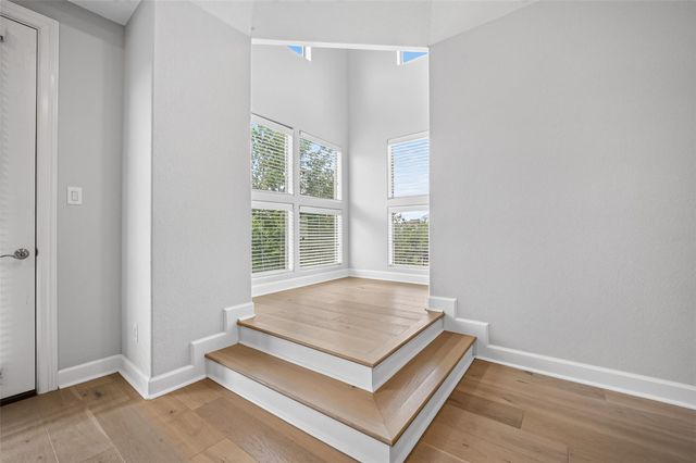 2811 Clay Street, Houston, TX 77003