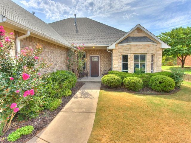 2816 Hardwick Road, Edmond, OK 73034