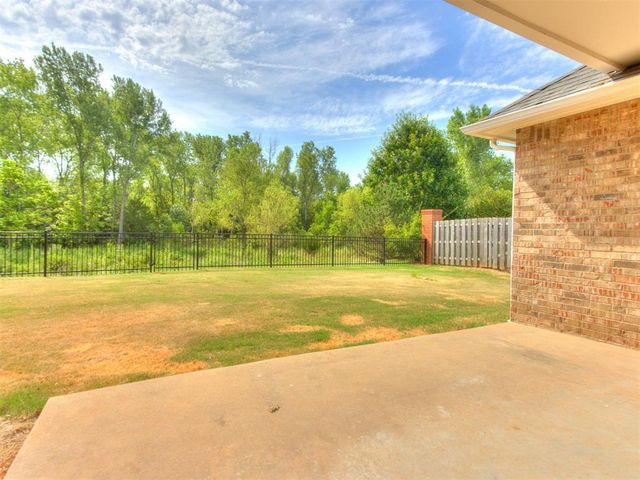2816 Hardwick Road, Edmond, OK 73034