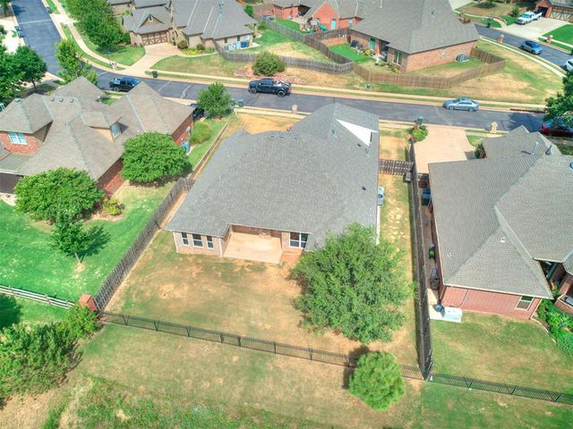 2816 Hardwick Road, Edmond, OK 73034