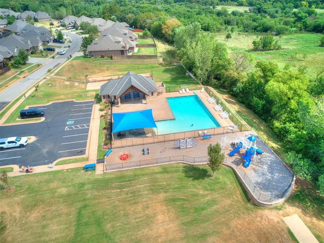 2816 Hardwick Road, Edmond, OK 73034