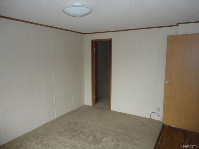 268 Highlands, Bedford Township, MI 48182