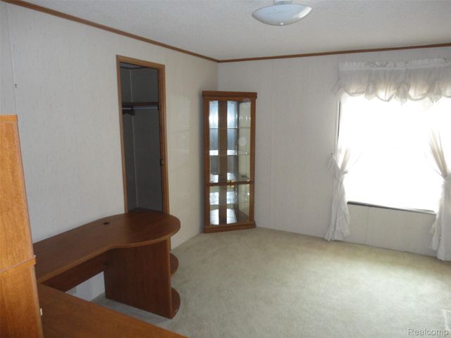 268 Highlands, Bedford Township, MI 48182