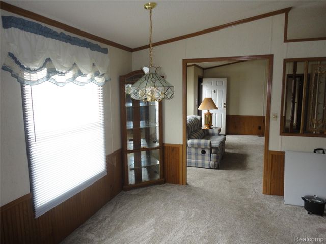 268 Highlands, Bedford Township, MI 48182