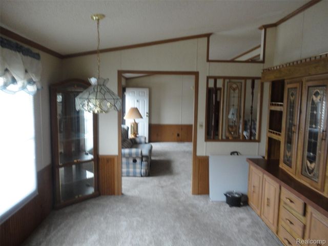 268 Highlands, Bedford Township, MI 48182