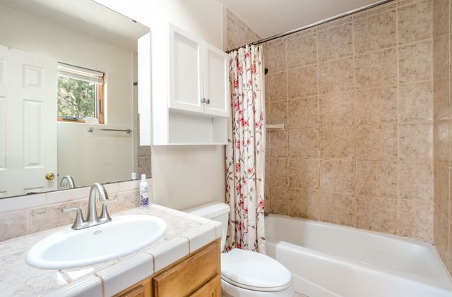 2808 Pueblo Bonito, Santa Fe, NM 87507