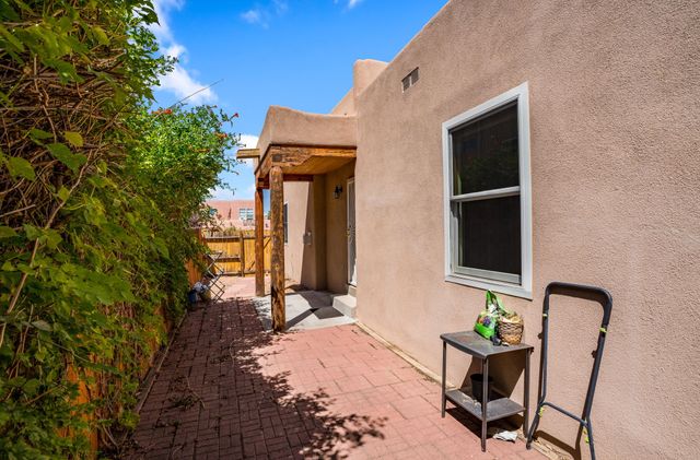 2808 Pueblo Bonito, Santa Fe, NM 87507