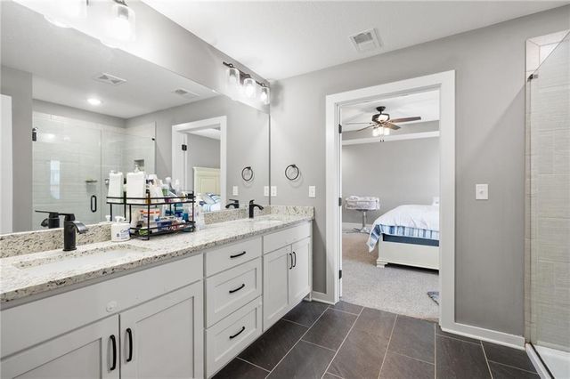 1225 Hillmann Lane, Warrensburg, MO 64093