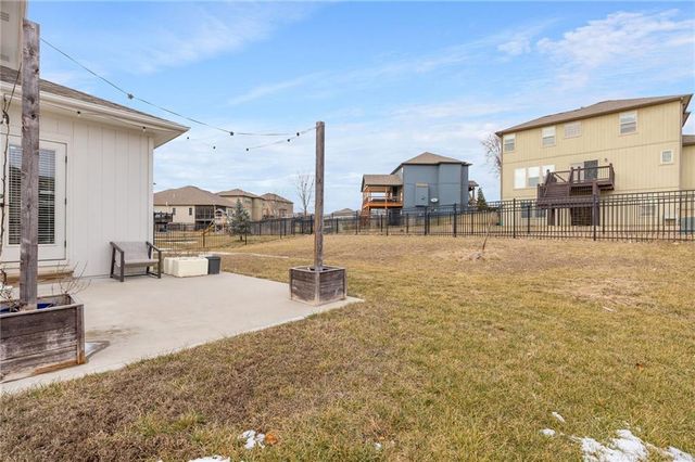 1225 Hillmann Lane, Warrensburg, MO 64093