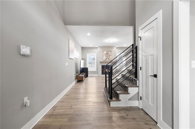 1225 Hillmann Lane, Warrensburg, MO 64093