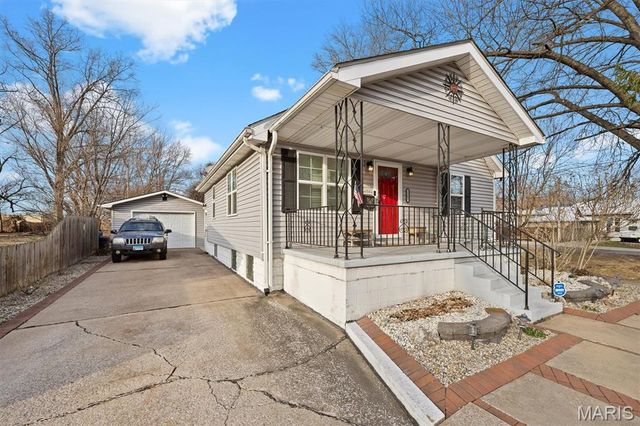 2807 Edwards Street, Granite City, IL 62040