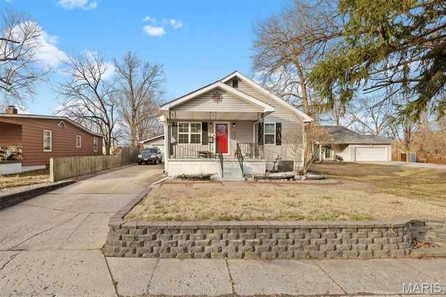 2807 Edwards Street, Granite City, IL 62040