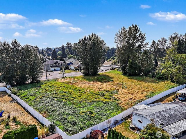 6314 Milwaukee Avenue E, Puyallup, WA 98372