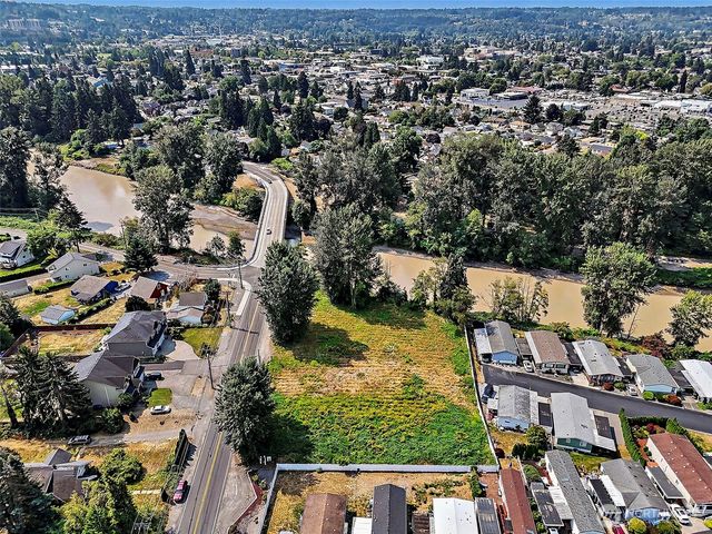 6314 Milwaukee Avenue E, Puyallup, WA 98372