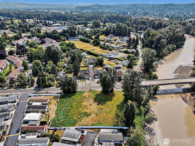 6314 Milwaukee Avenue E, Puyallup, WA 98372