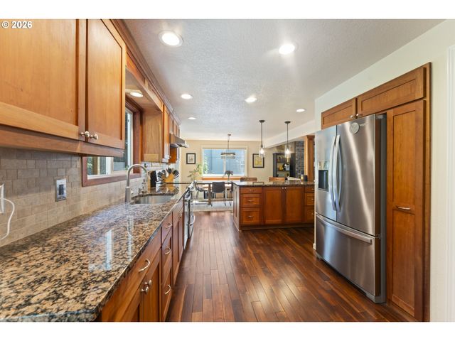 7532 Sw WIMBLEDON Cir, Wilsonville, OR 97070