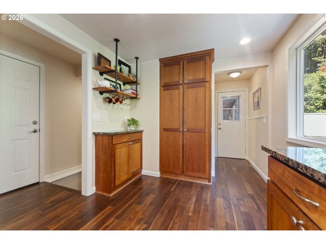 7532 Sw WIMBLEDON Cir, Wilsonville, OR 97070