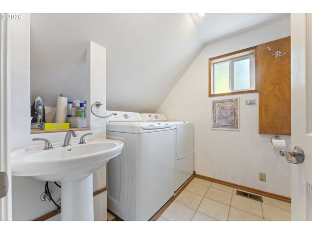 7532 Sw WIMBLEDON Cir, Wilsonville, OR 97070