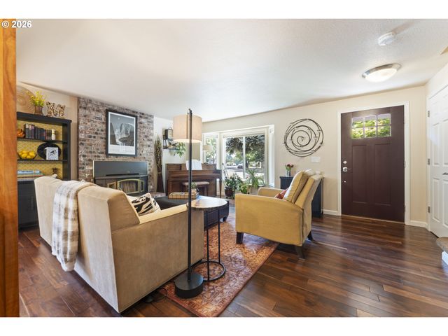 7532 Sw WIMBLEDON Cir, Wilsonville, OR 97070