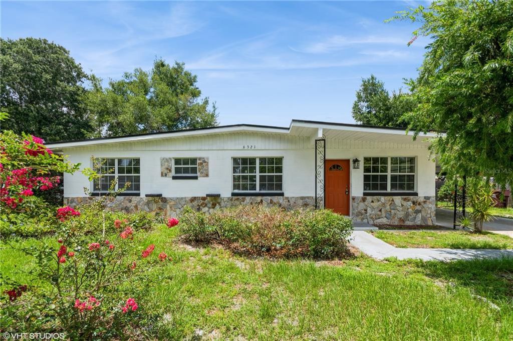 6321 LYONS STREET, Orlando, FL 32807