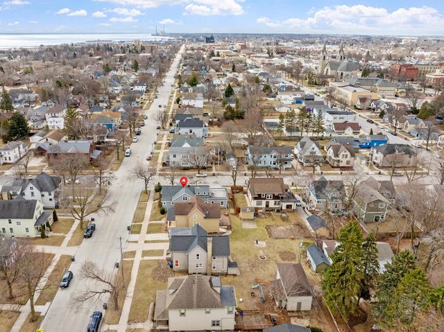 1702 N 7th STREET, Sheboygan, WI 53081