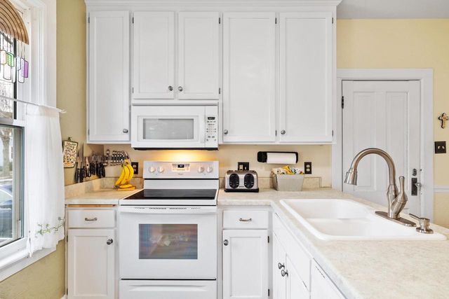 1702 N 7th STREET, Sheboygan, WI 53081