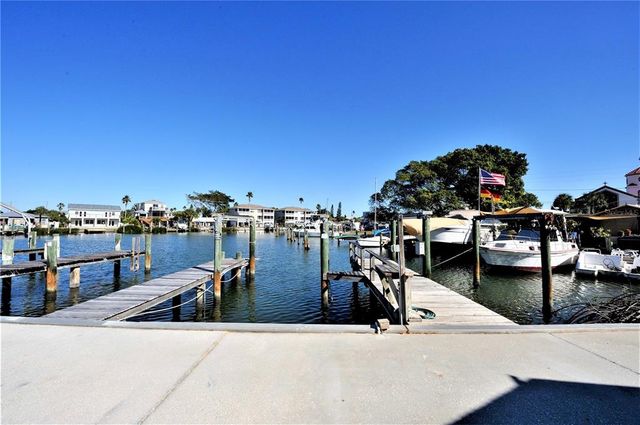 13711 GULF BOULEVARD 1, Madeira Beach, FL 33708