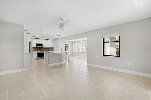 3929 N SAGOMON POINT, Crystal River, FL 34428