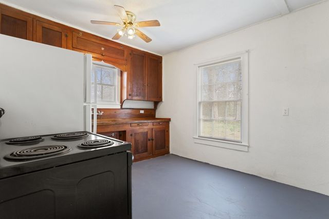 608 N Main Street, Grand Saline, TX 75140