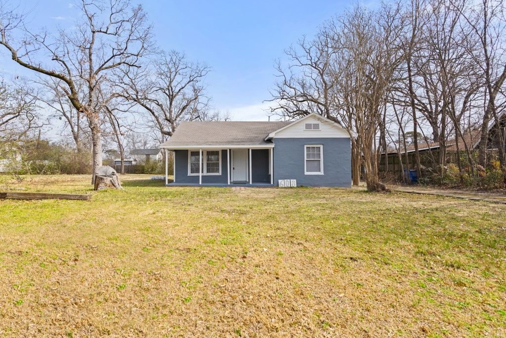 608 N Main Street, Grand Saline, TX 75140