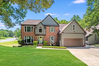 7516 Kinsmore Lane, Charlotte, NC 28269