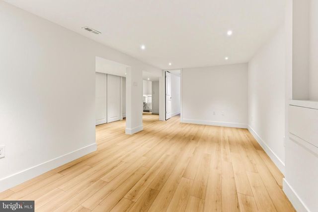 68 CRAIG DR, Deptford, NJ 08096