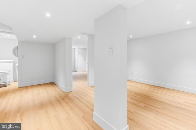 68 CRAIG DR, Deptford, NJ 08096