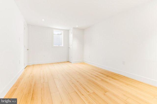 68 CRAIG DR, Deptford, NJ 08096