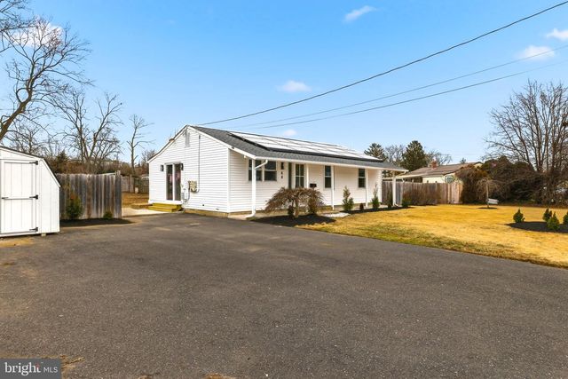 68 CRAIG DR, Deptford, NJ 08096