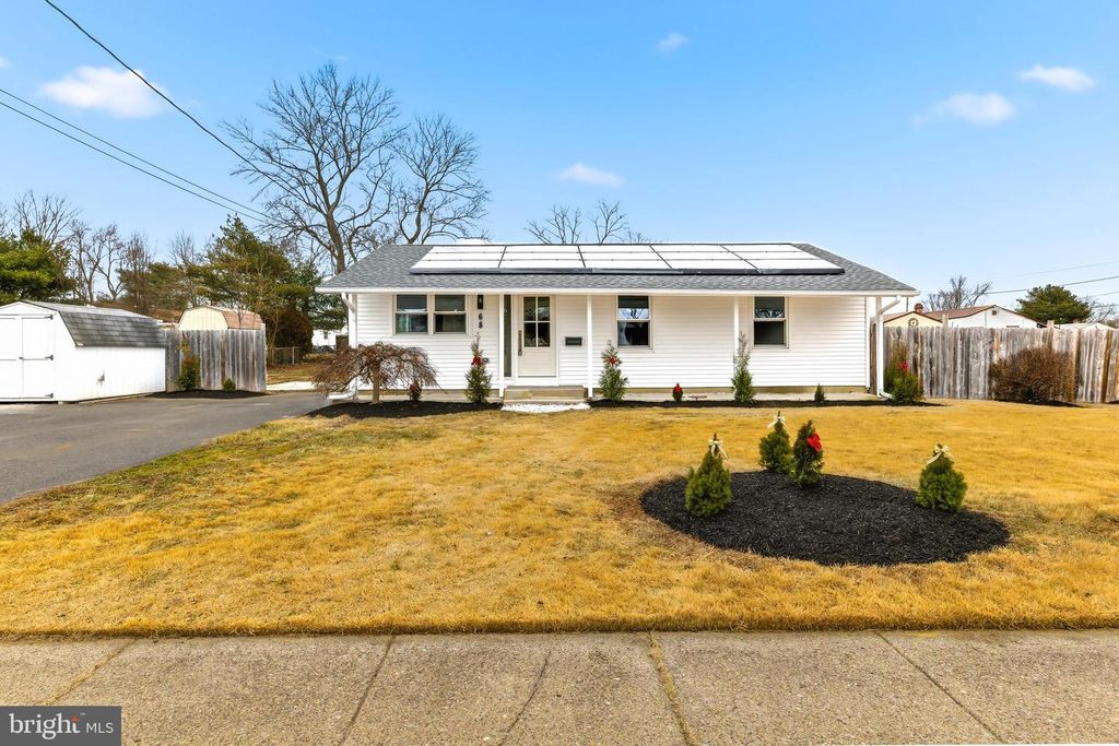 68 CRAIG DR, Deptford, NJ 08096