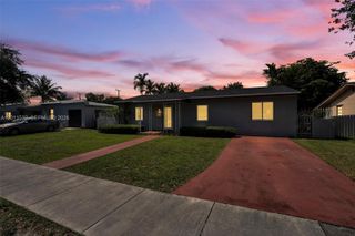 437 swan avenue, Miami Springs, FL 33166
