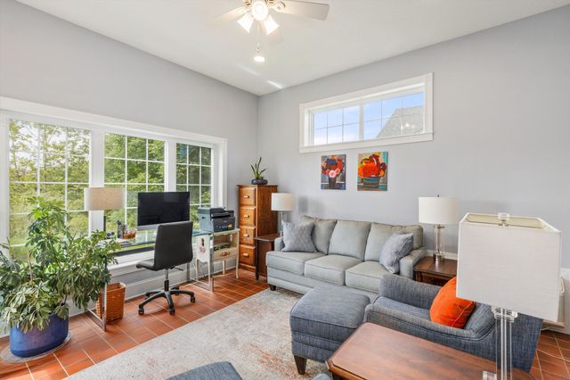 6980 Cody Drive 56, West Des Moines, IA 50266