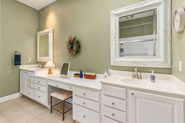 6980 Cody Drive 56, West Des Moines, IA 50266