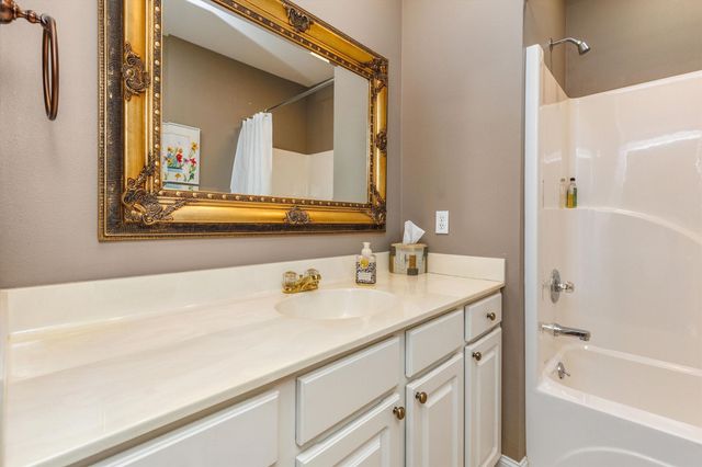 6980 Cody Drive 56, West Des Moines, IA 50266