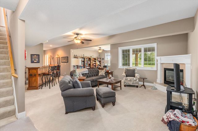 6980 Cody Drive 56, West Des Moines, IA 50266