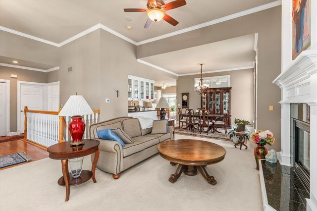 6980 Cody Drive 56, West Des Moines, IA 50266