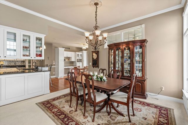 6980 Cody Drive 56, West Des Moines, IA 50266