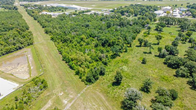 5307 Barkaloo Road, Baytown, TX 77521