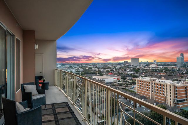 3505 Sage Road 1705, Houston, TX 77056